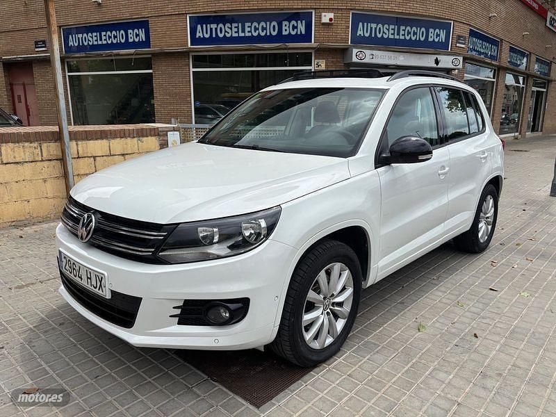 Blanco Usado 2012 VW Tiguan SUV | 11.900 € (Precio justo) - Imagen 1/4