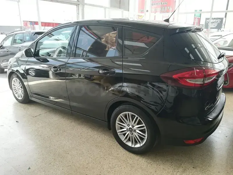 Usado Ford C-MAX Trend 125 CV (91 kW) 2015 Negro Monovolumen