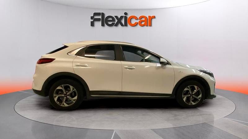 Usado Kia XCeed 120 CV (88 kW) 2023 Blanco SUV