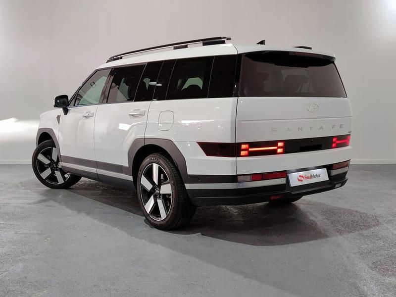 Usado Hyundai Santa Fe 253 CV (186 kW) 2024 Blanco SUV