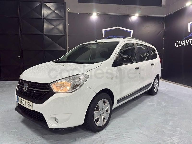 Usado Dacia Lodgy Comfort 95 CV (69 kW) 2021 Blanco Monovolumen