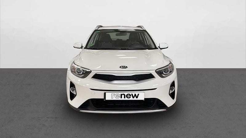 Usado Kia Stonic 84 CV (61 kW) 2019 Clear white SUV