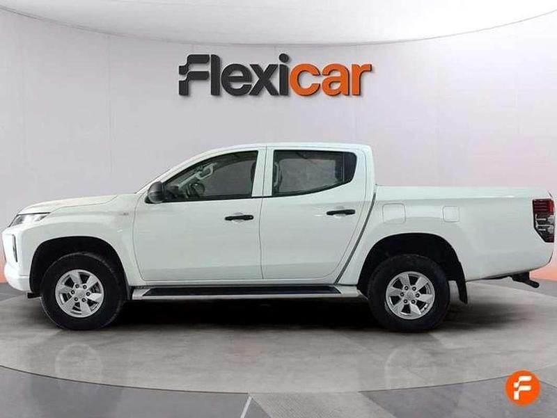 Usado Mitsubishi L200 150 CV (110 kW) 2020 Blanco Recogida