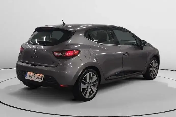 Usado Renault Clio 90 CV (66 kW) 2015