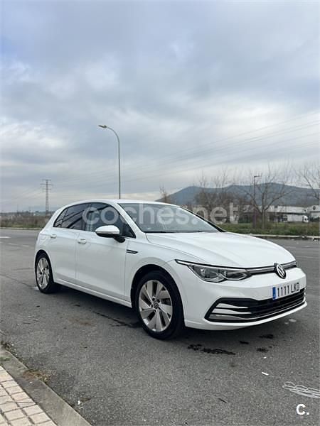 Usado VW Golf VIII Style 150 CV (110 kW) 2020 Blanco Berlina