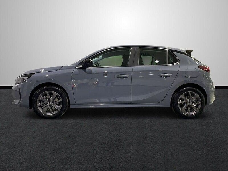 Usado Opel Corsa S 100 CV (73 kW) 2024 Gris Utilitario