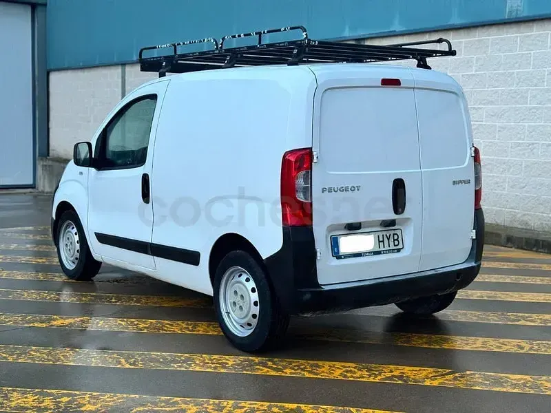 Usado Peugeot Bipper Access 75 CV (55 kW) 2014 Blanco Monovolumen