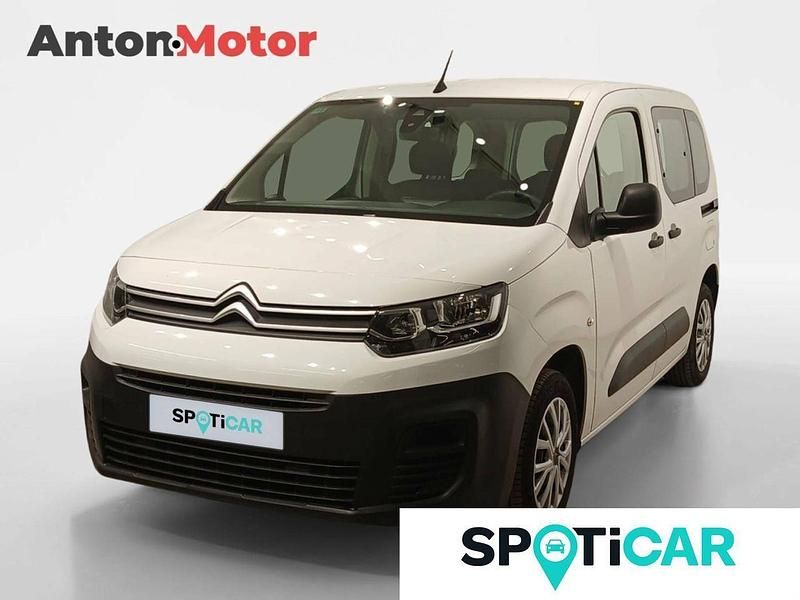 Usado Citroën Berlingo Live 102 CV (75 kW) 2020 Blanco Monovolumen
