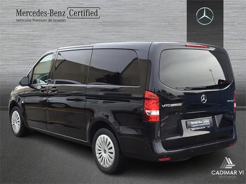 Usado Mercedes Vito 136 CV (100 kW) 2019 Negro Van