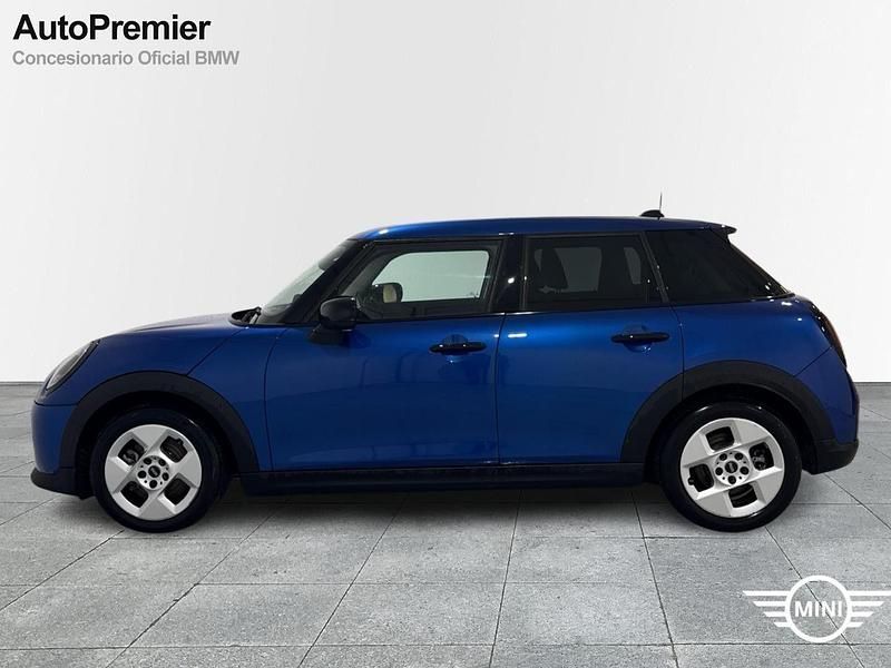Usado Mini Cooper Essential 156 CV (114 kW) 2024 Azul Utilitario