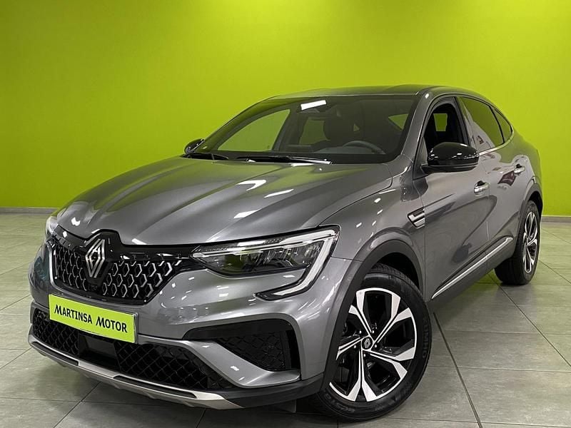 Gris Usado 2025 Renault Arkana Techno SUV | 26.300 € (Precio justo) - Imagen 1/4