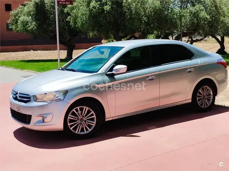 Usado Citroën C-Elysee I Exclusive 92 CV (67 kW) 2014 Gris / plata Berlina