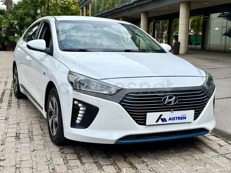 Usado Hyundai Ioniq 141 CV (103 kW) 2019 Blanco Utilitario