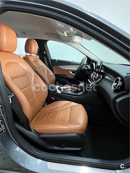 Usado Mercedes C220 Exclusive 170 HP (125 kW) 2017 Cinzento Carrinha