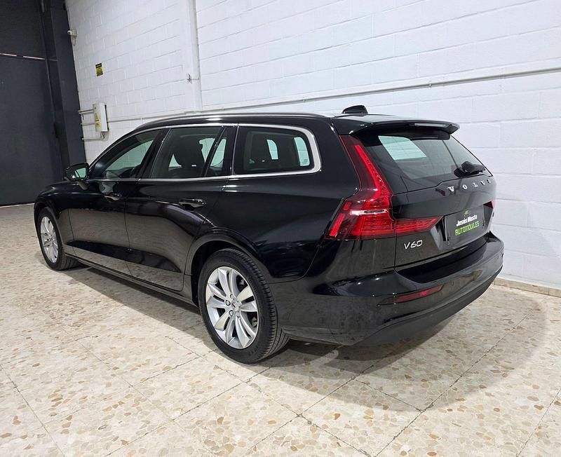 Usado Volvo V60 Business Edition 150 CV (110 kW) 2020 Negro Familiar