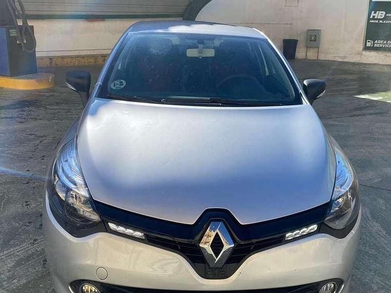Usado Renault Clio GrandTour Authentique 75 CV (55 kW) 2014 Gris Familiar
