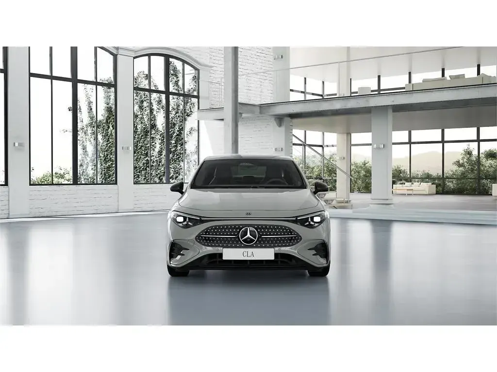 Usado Mercedes CLA180 136 CV (100 kW) 2026 Manufaktur gris alpino es Berlina