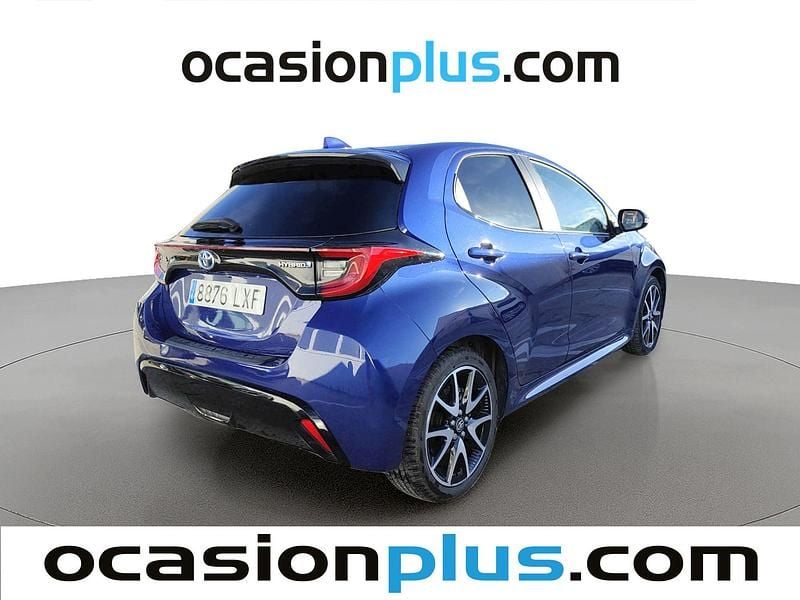 Usado Toyota Yaris Hybrid Style 116 CV (85 kW) 2022 Azul Utilitario