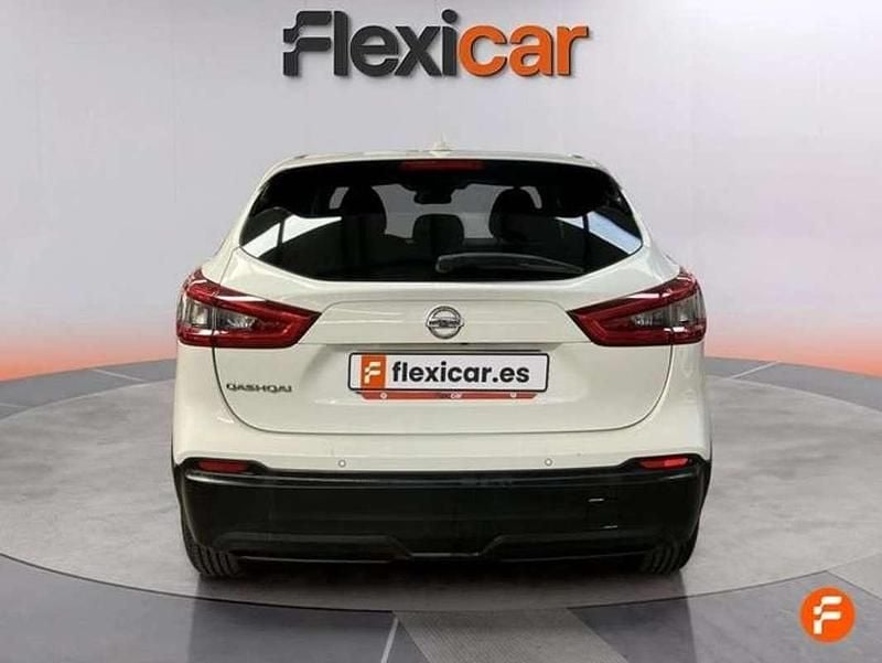 Usado Nissan Qashqai N-Connecta 116 CV (85 kW) 2018 Blanco SUV