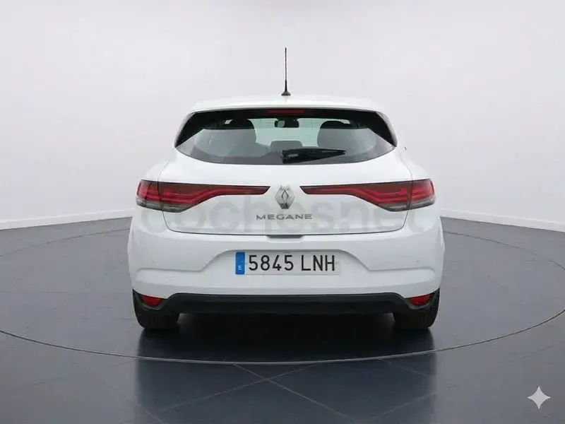 Usado Renault Mégane II Intens 115 CV (84 kW) 2021 Blanco Berlina