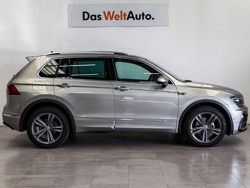 Usado VW Tiguan Sport 150 CV (110 kW) 2019 Plata SUV