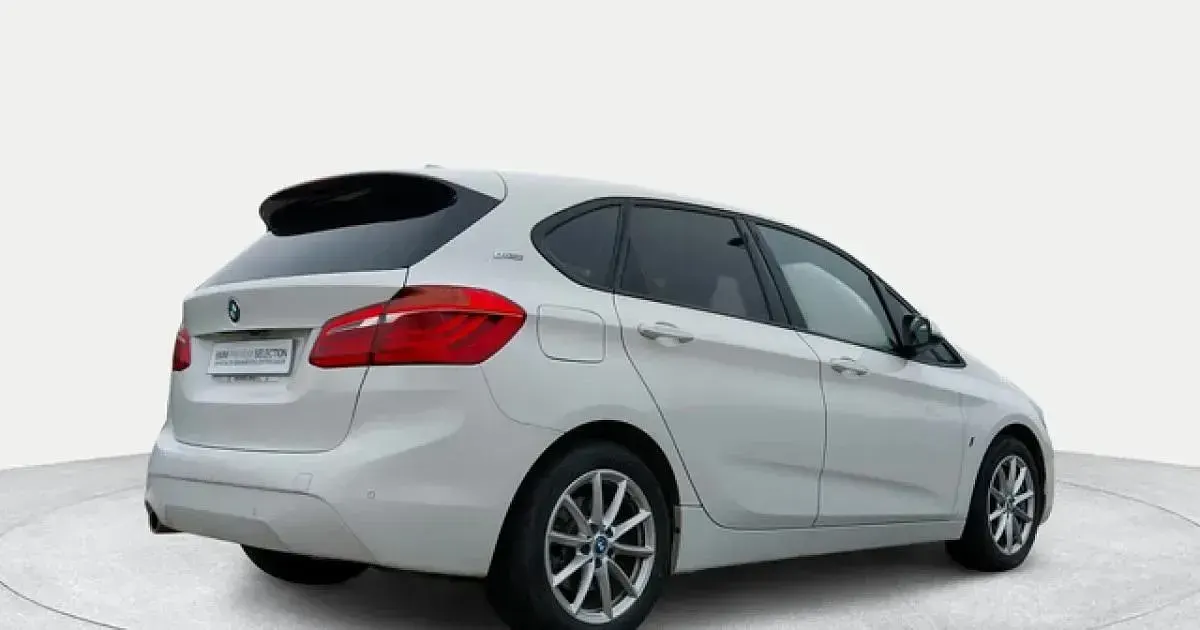 Usado BMW 225 Active Tourer iPerformance 224 CV (164 kW) 2019 Monovolumen