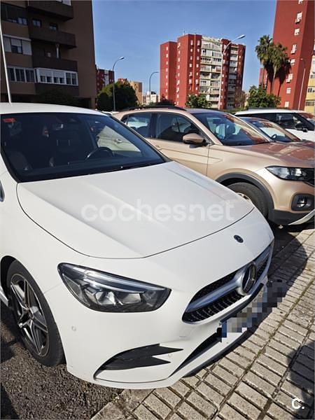 Usado Mercedes B180 122 CV (89 kW) 2019 Blanco Monovolumen