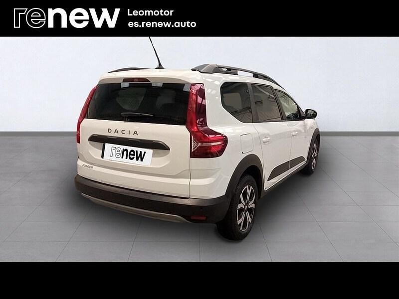 Usado Dacia Jogger Comfort 110 HP (80 kW) 2022 Branco Monovolume
