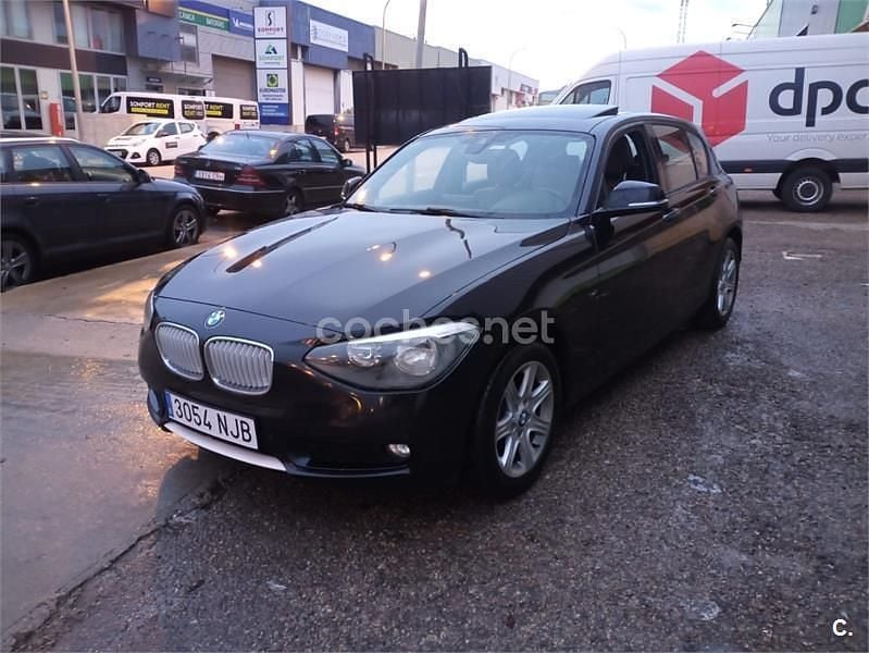 Negro Usado 2012 BMW 118 Utilitario | 8200 € (Buen precio) - Imagen 1/4