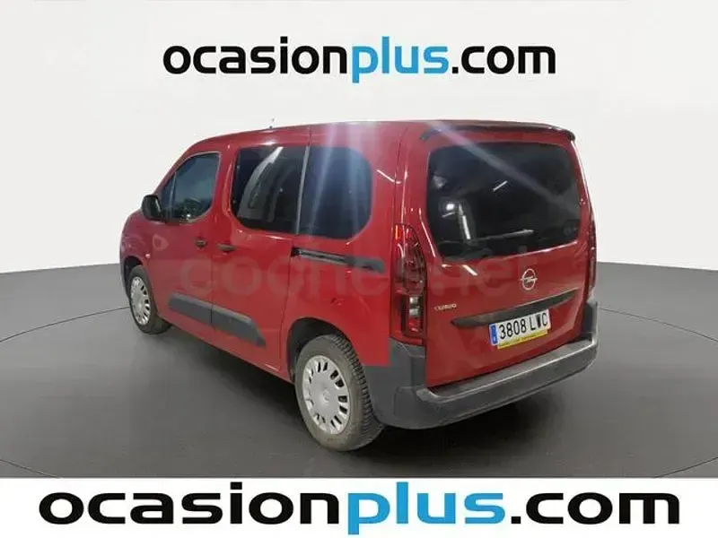 Usado Opel Combo Life Edition 131 CV (96 kW) 2022 Rojo Monovolumen