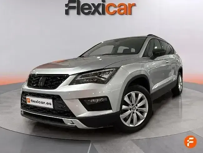 Usado Seat Ateca Reference 115 CV (84 kW) 2018 Gris SUV
