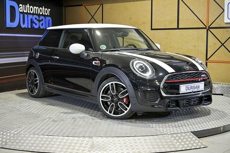 Usado Mini John Cooper Works 234 CV (172 kW) 2019 Negro Utilitario