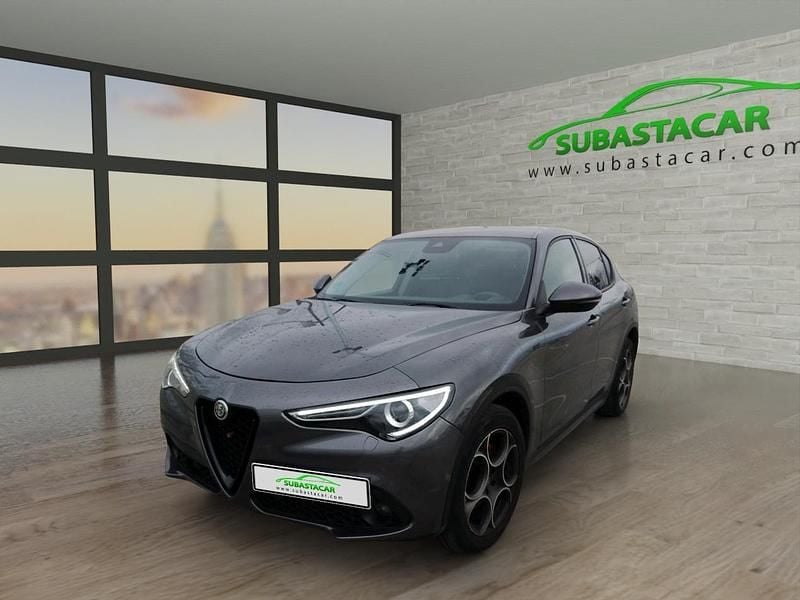 Gris Usado 2021 Alfa Romeo Stelvio Sprint SUV | 20.289 € (Super precio) - Imagen 1/4