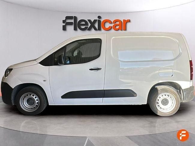 Usado Citroën Berlingo 102 CV (75 kW) 2021 Blanco Monovolumen