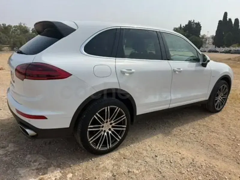 Usado Porsche Cayenne Diesel 262 CV (192 kW) 2017 Blanco SUV