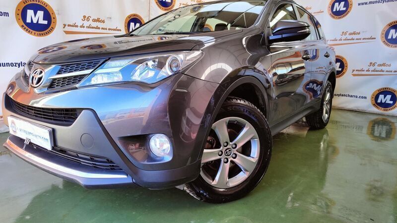 Usado Toyota RAV4 Business Edition 143 CV (105 kW) 2016 Gris SUV