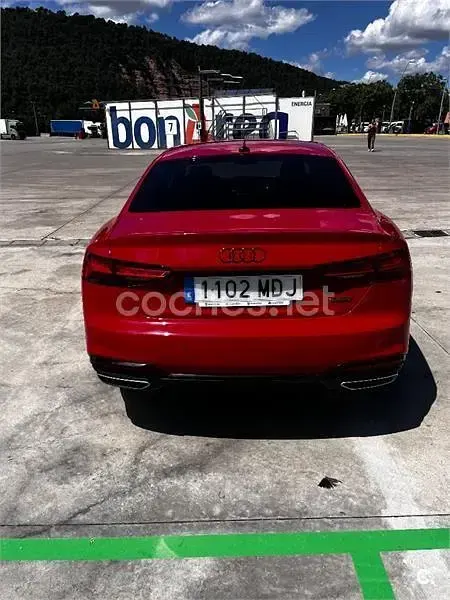 Usado Audi A5 Premium 204 CV (150 kW) 2023 Rojo Coupe