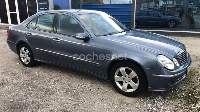 Gebraucht Mercedes E350 Avantgarde 272 PS (200 kW) 2006 Blau Limousine