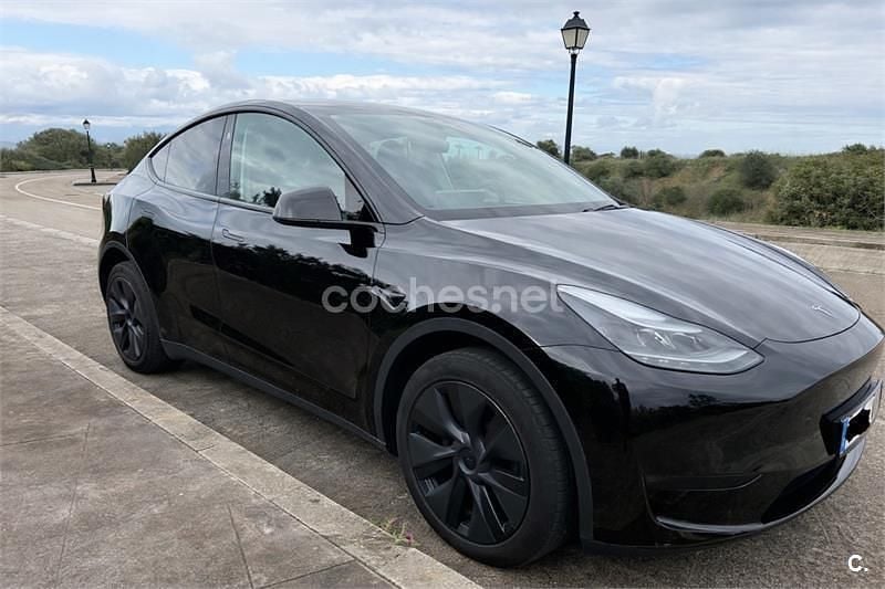Usado Tesla Model Y 258 kW (351 CV) 2025 Eléctrico SUV