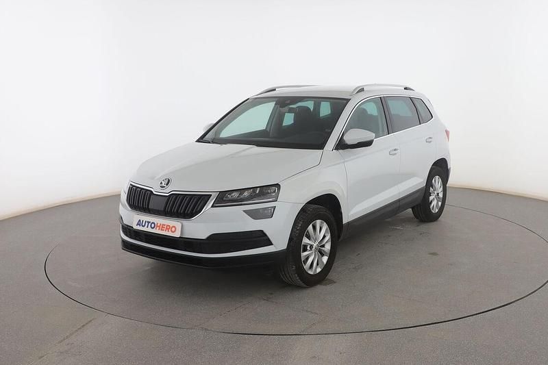 Usado Skoda Karoq Ambition 115 CV (84 kW) 2018 Blanco SUV