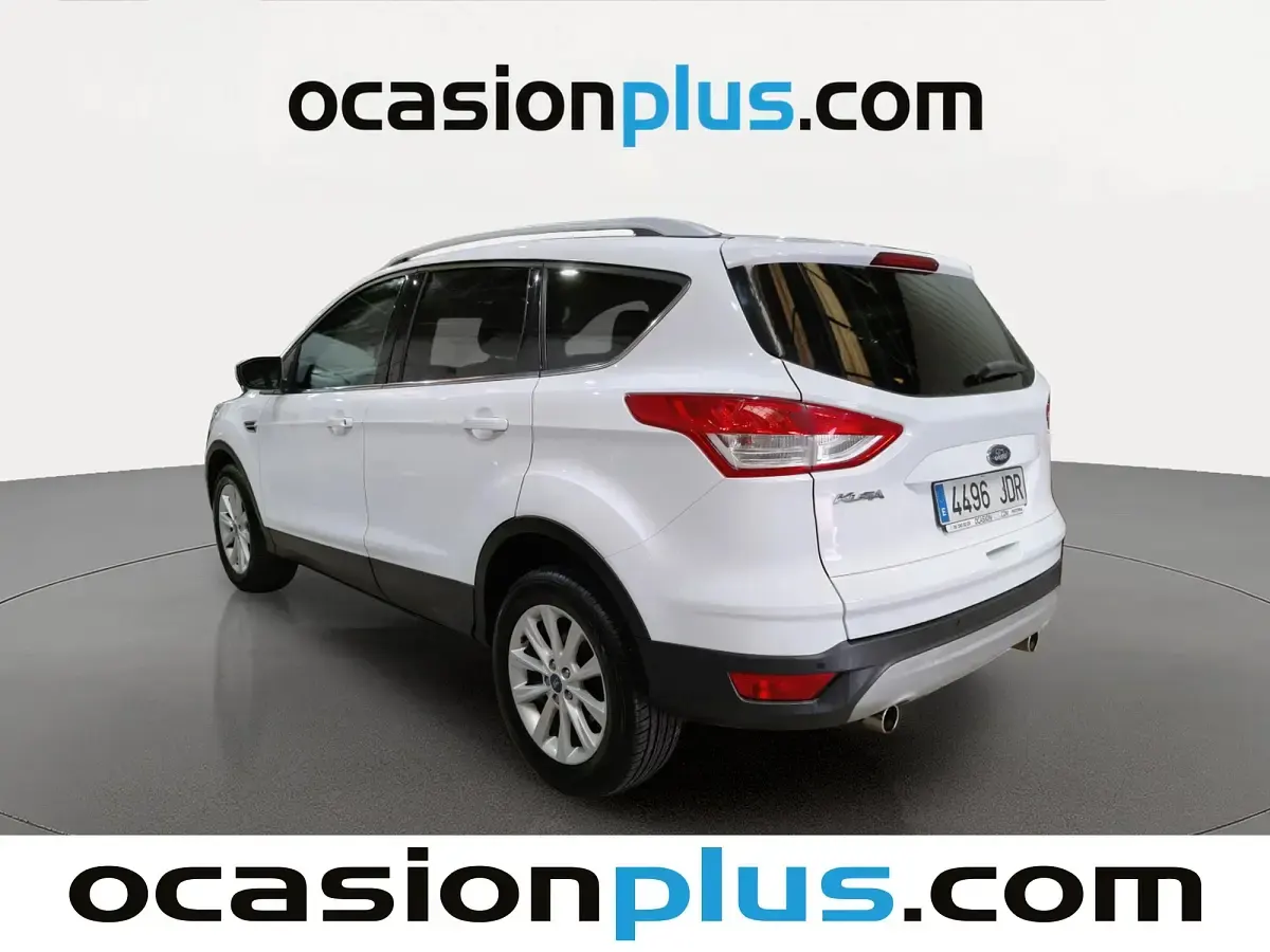 Usado Ford Kuga Titanium 150 CV (110 kW) 2015 Blanco SUV