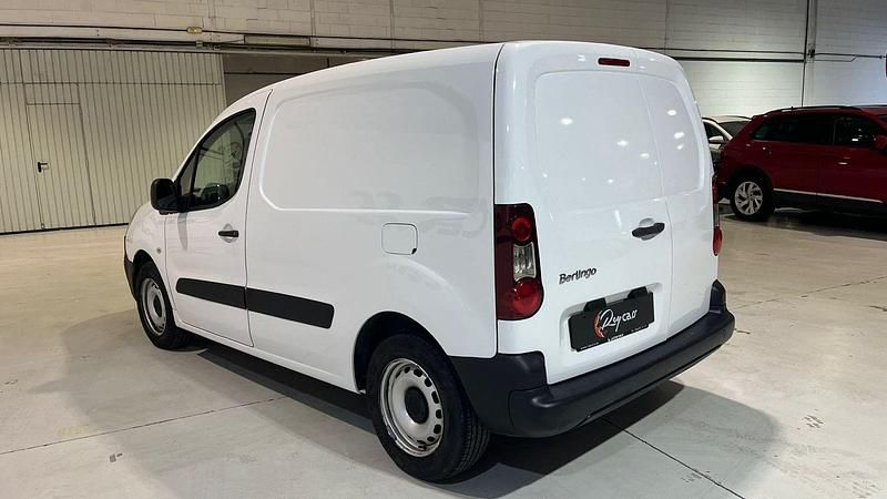 Usado Citroën Berlingo 75 CV (55 kW) 2017 Blanco Monovolumen