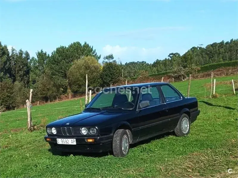 Usado BMW 316 102 CV (75 kW) 1994 Negro Berlina