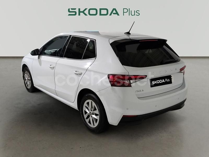 Usado Skoda Fabia Selection 115 CV (84 kW) 2025 Blanco Berlina