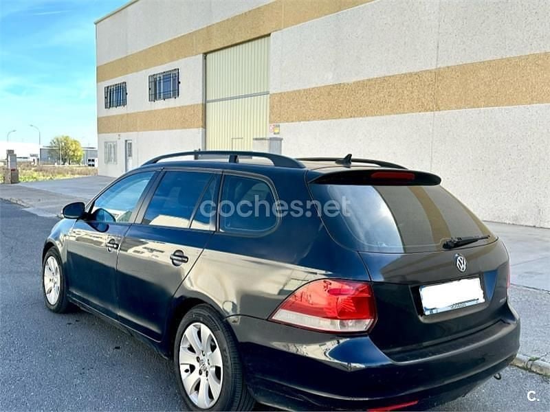 Usado VW Golf VI Advance 105 CV (77 kW) 2010 Negro Utilitario