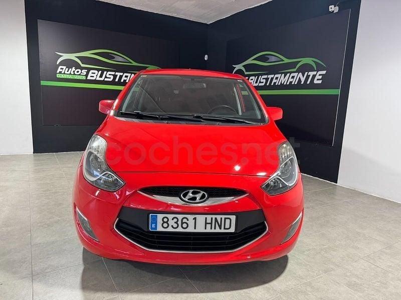 Usado Hyundai ix20 Comfort 116 CV (85 kW) 2013 Rojo Utilitario