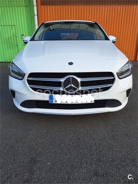 Usado Mercedes B200 150 CV (110 kW) 2021 Blanco Monovolumen