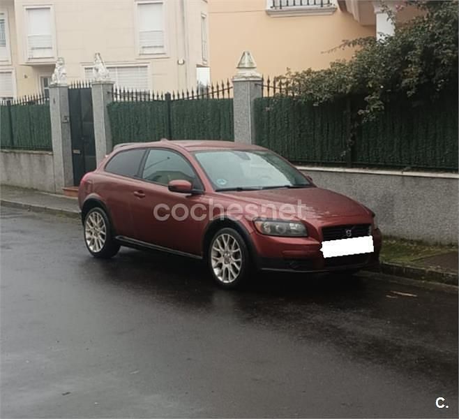 Usado Volvo C30 Momentum 2008 Etiqueta c (verde) Utilitario