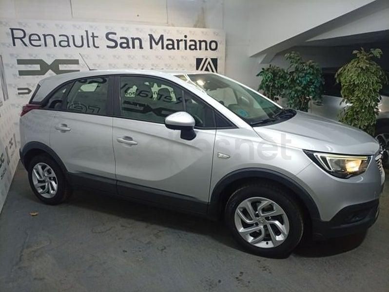 Usado Opel Crossland X Selective 110 CV (80 kW) 2018 Gris / plata SUV