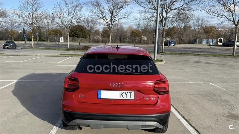 Usado Audi Q2 Design 116 CV (85 kW) 2019 Rojo SUV